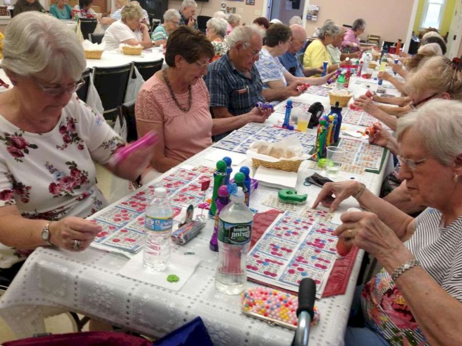 Jeux de bingo et de casino pour les personnes âgées de l'Ontario